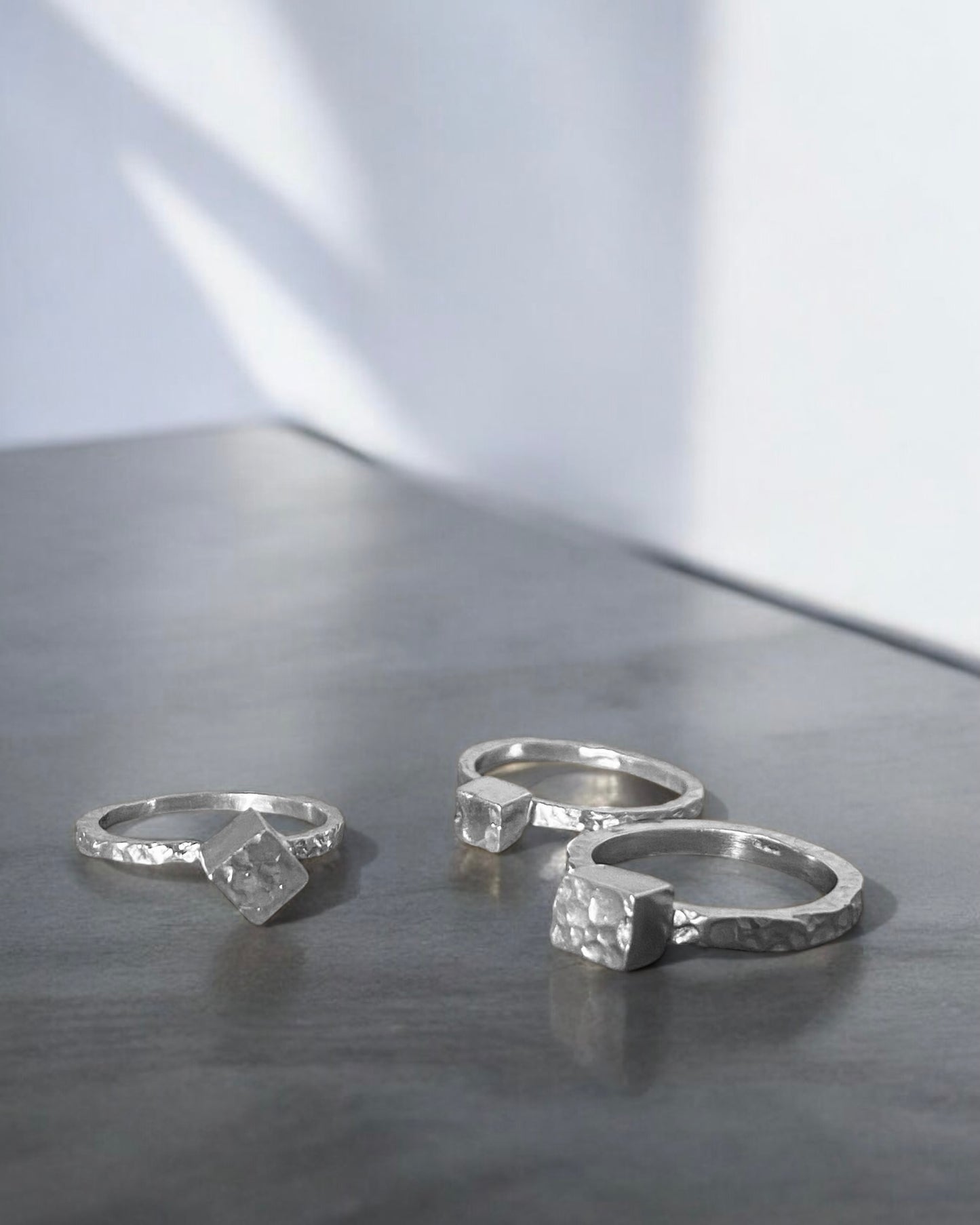 Cube Ring L
