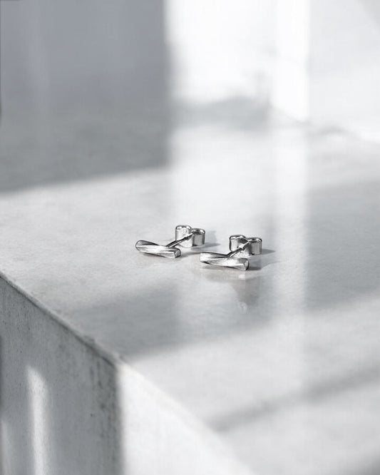 Twist Studs