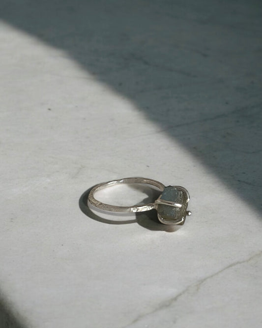 Raw Labradorite Ring