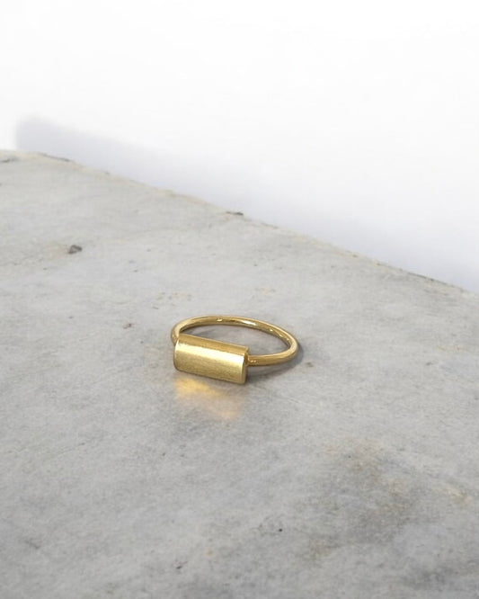 Long D Ring Gold